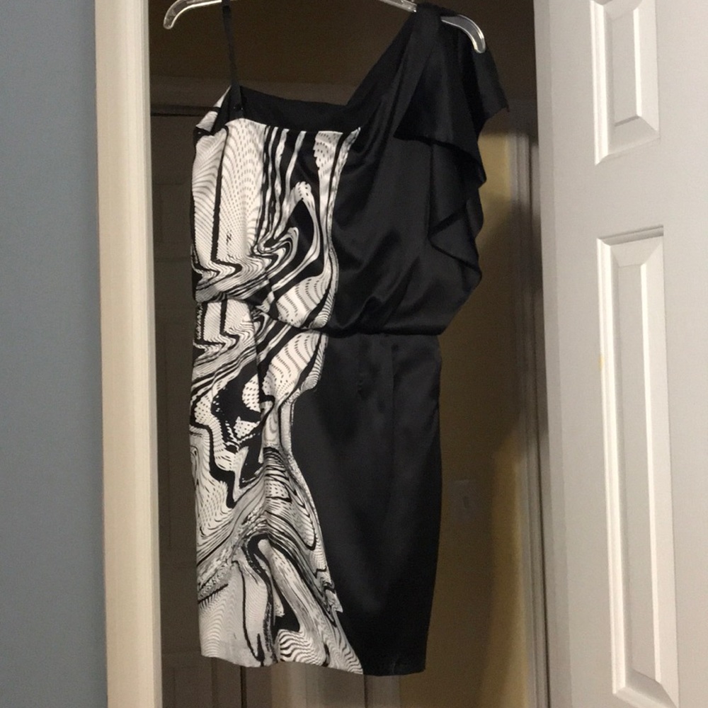 Jessica Simpson party dress